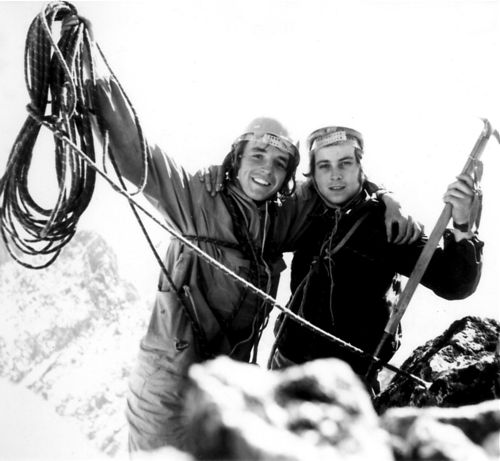 Lubomír Tymrák (vlevo) a Stanislav Sajdl, Maly ladový Štít, 1971, foto: Zdeněk Konrád