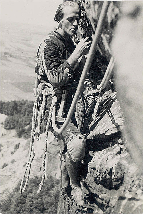 Vojtěch Nejedlo při prvovýstupu Andělovou stěnou na Hlásku, foto Anděl Čermák (archiv Tomáše Flanderky)